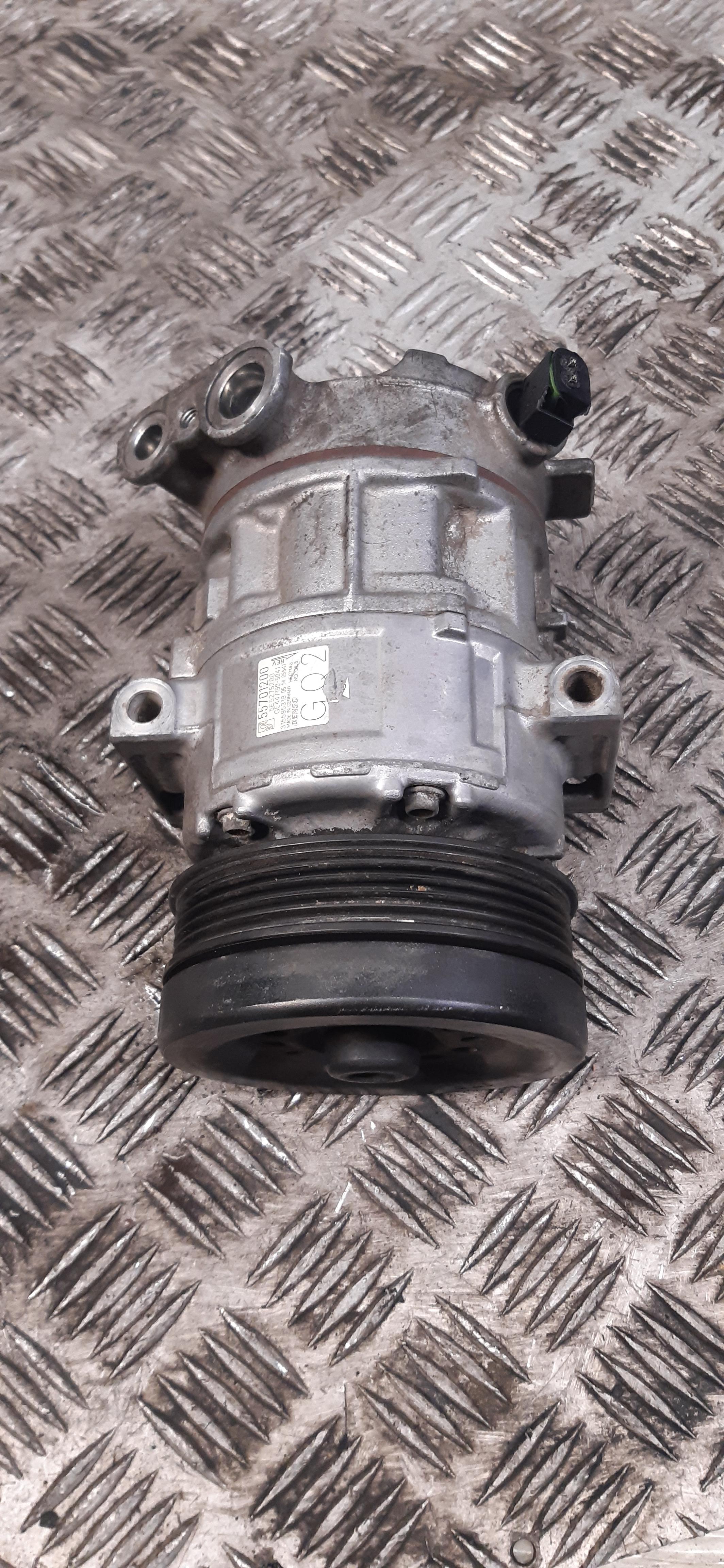 Compressore clima Opel 1.0B A10XEP 55701200 COMU702