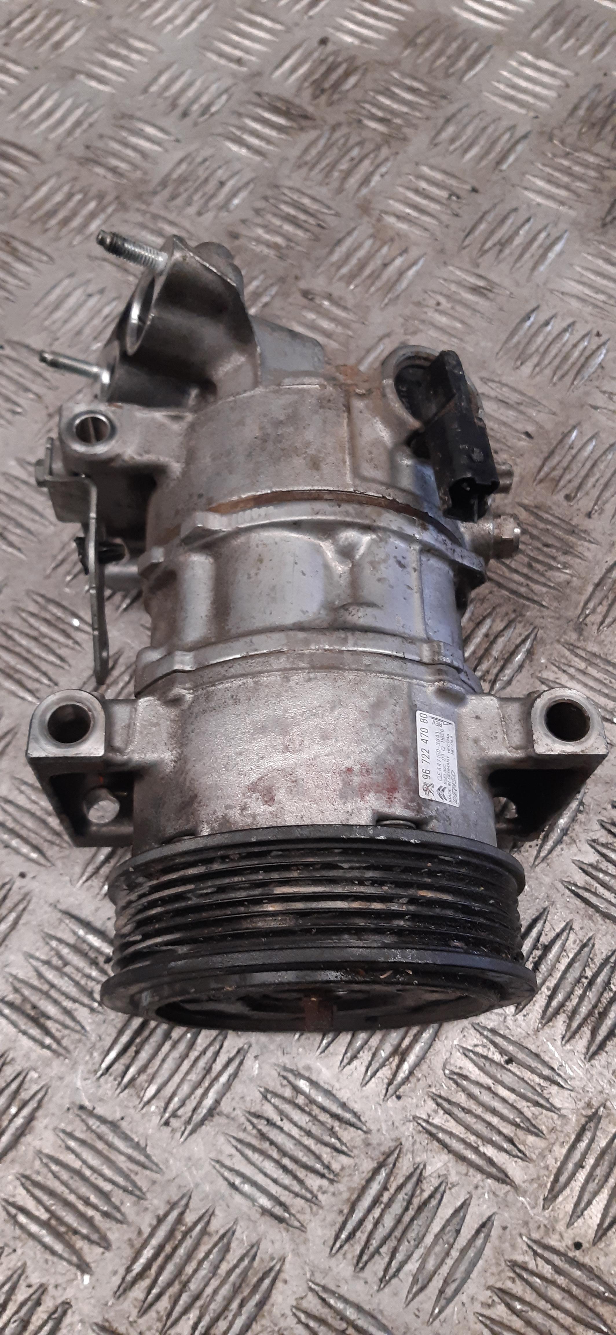 Compressore clima Citroen C3 1.2b 3 cilindri 2014 9672247080 COMU698