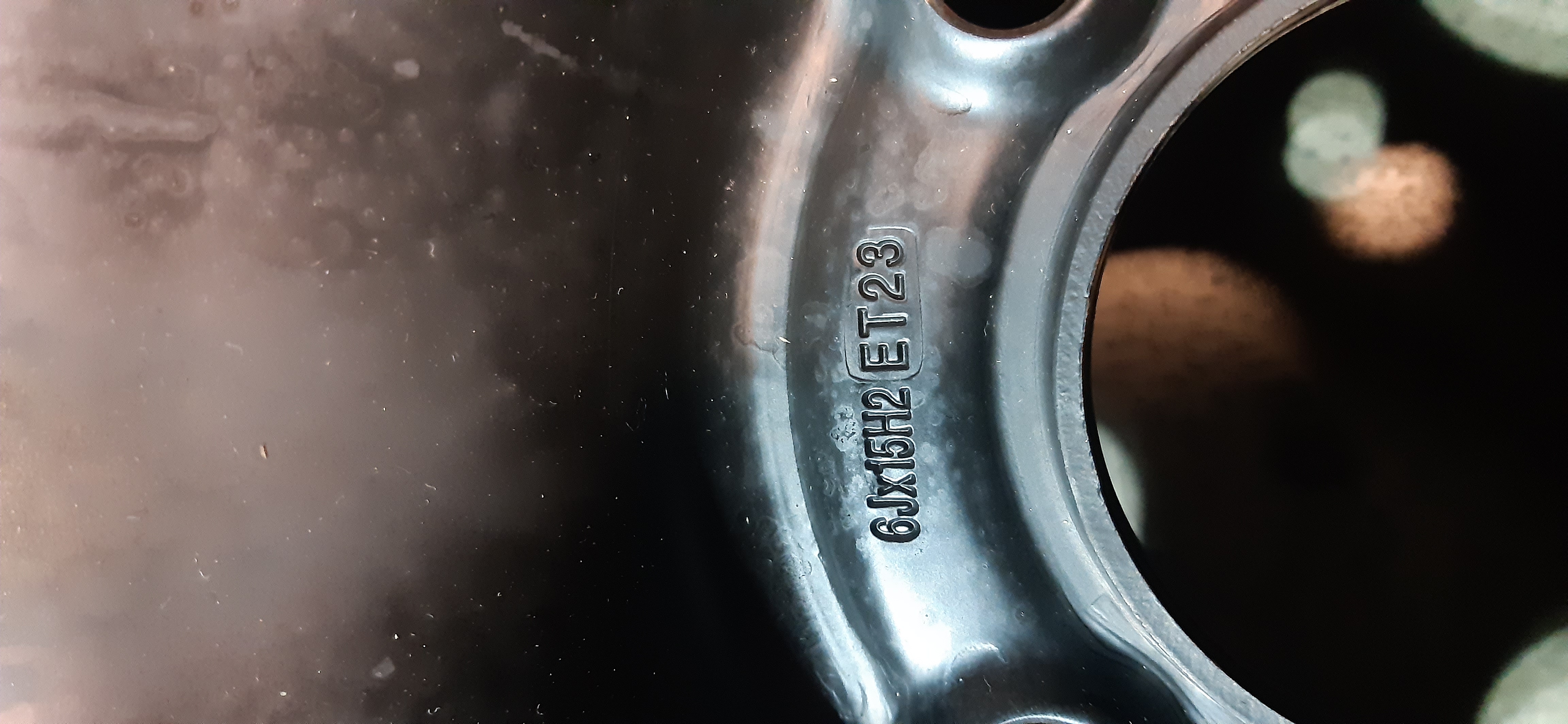 N.4 cerchi in ferro 4 FORI Peugeot 208 2014 6JX15H2 ET23